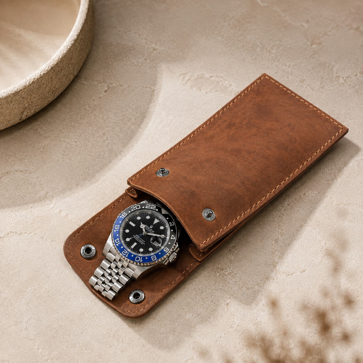 1-Watch Slim Travel Pouch with Snap Closure - dimensions and specifications